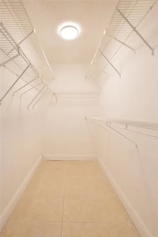 $176,900 | 9233 Southwest 8th Street, Unit 222, Boca Raton, FL 33428