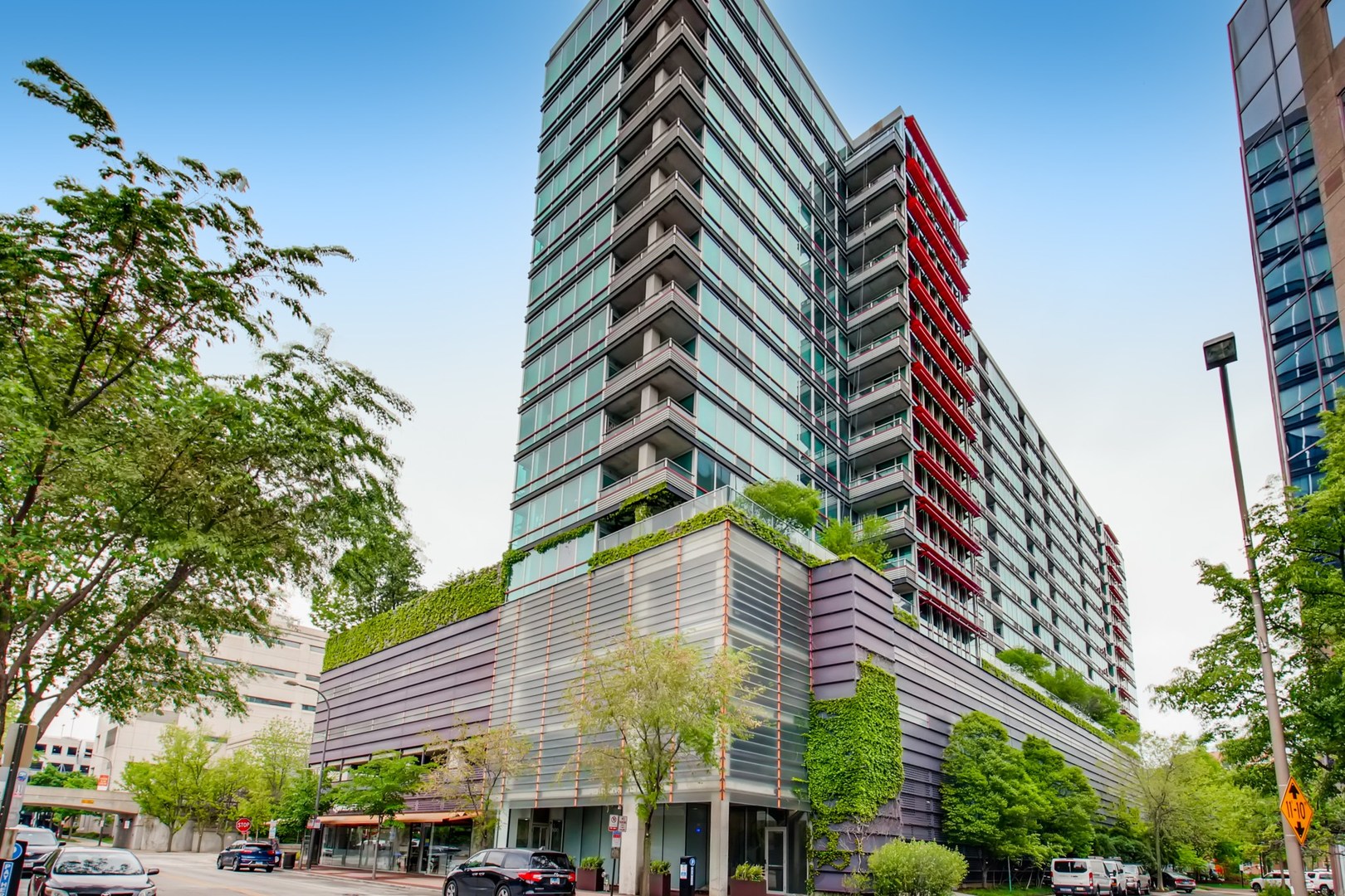 800 Elgin Road, Unit 1421 Evanston, IL 60201 - Photo 1 of 11