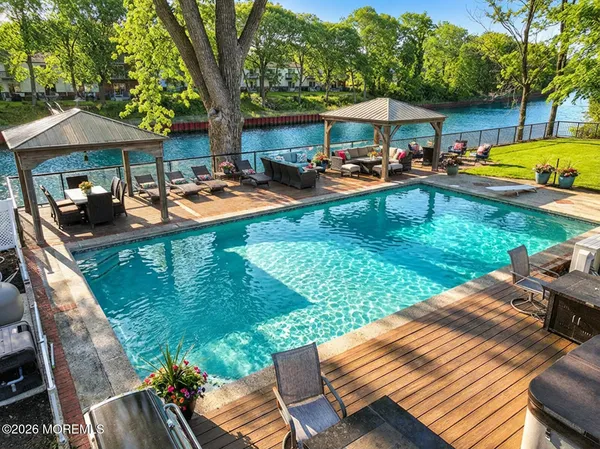 $1,199,000 | 815 Hastings Lane, Point Pleasant, NJ 08742