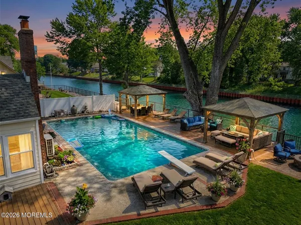 $1,199,000 | 815 Hastings Lane, Point Pleasant, NJ 08742