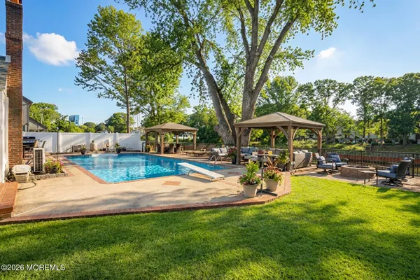 $1,199,000 | 815 Hastings Lane, Point Pleasant, NJ 08742