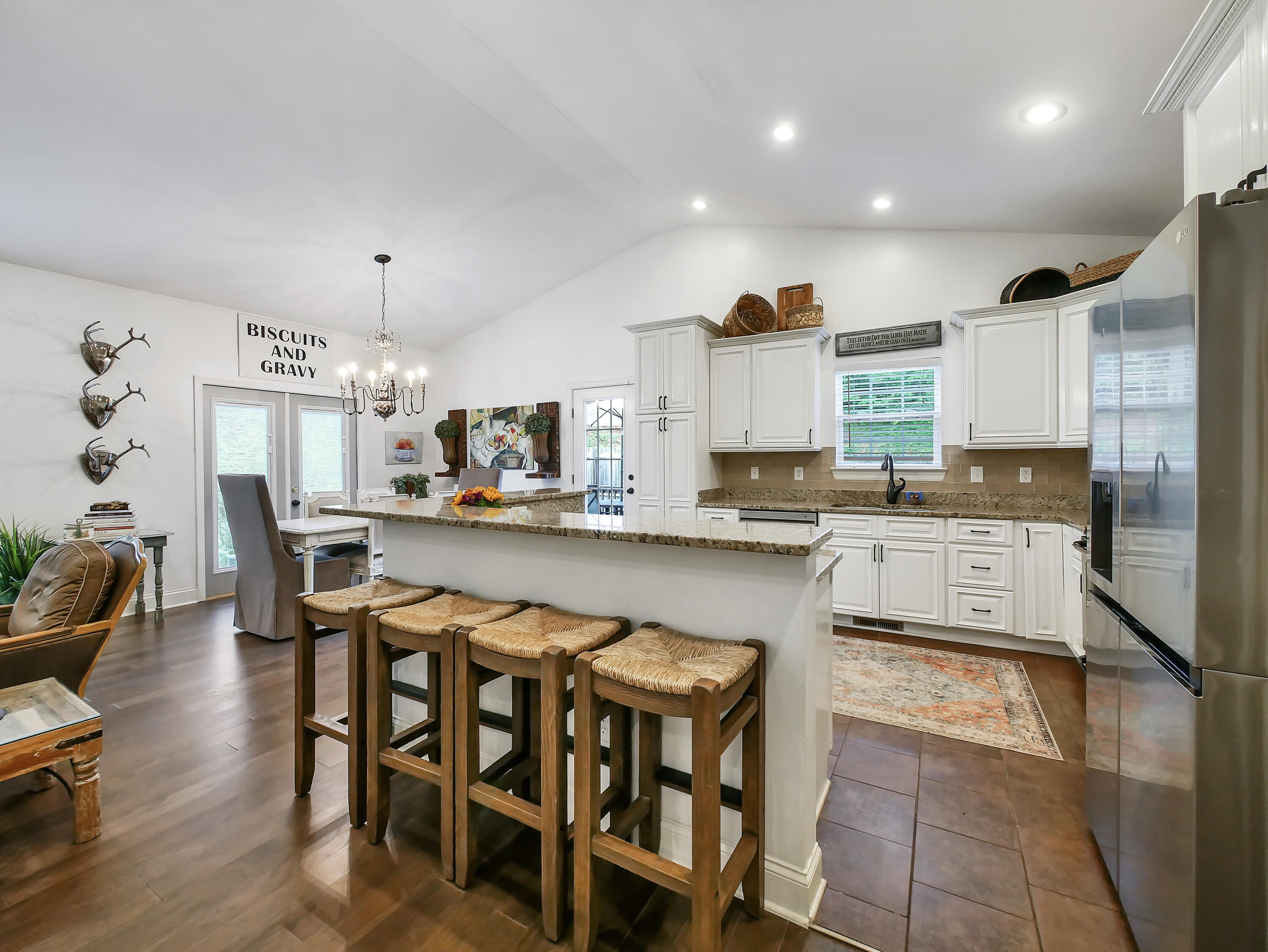 3321 Martin Road Chattanooga, TN 37415 - Photo 7 of 29 10-P1480435