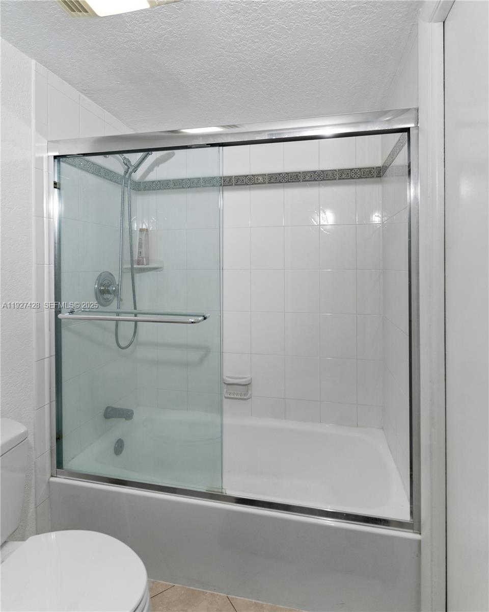 2305 St Andrews Road, Unit 129 Hollywood, FL 33021 - Photo 7 of 25 Glass Shower