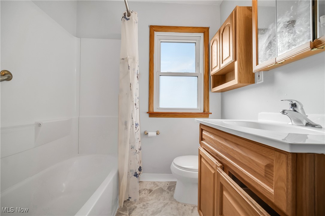 30018 Warren Road Wickliffe, OH 44092 - Photo 17 of 28 Gallery Image 17