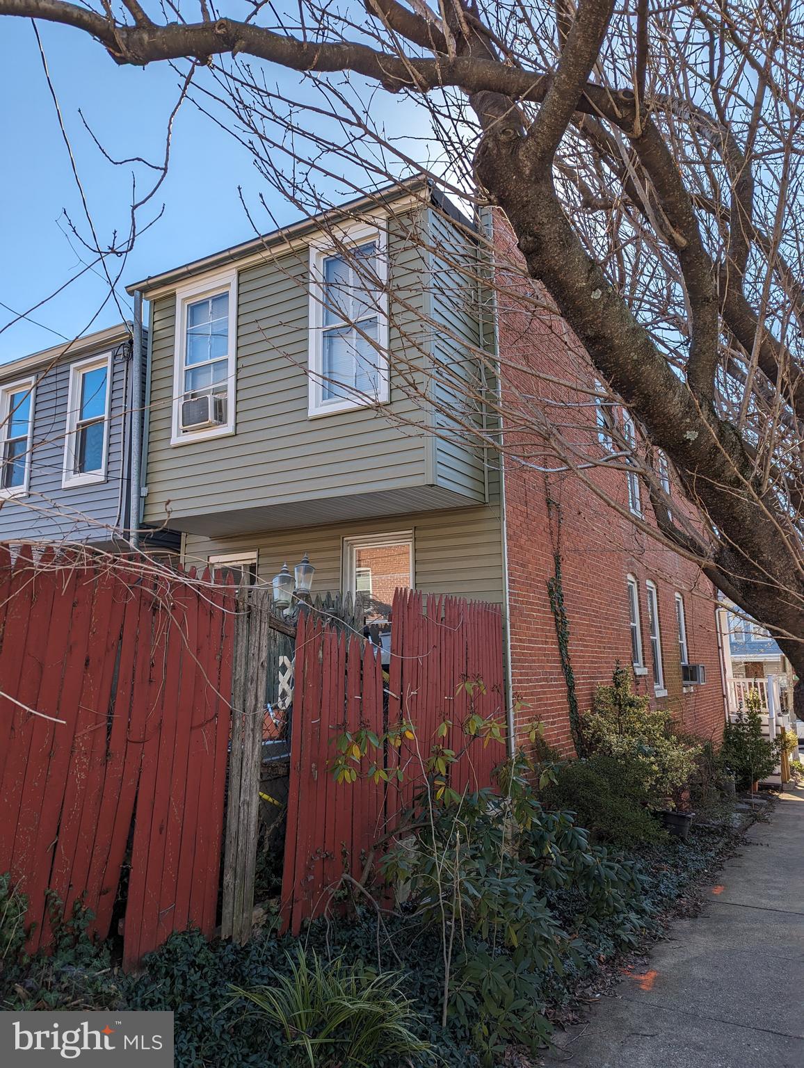 4121 Falls Road Baltimore, MD 21211 - Photo 9 of 11 Gallery Image 9