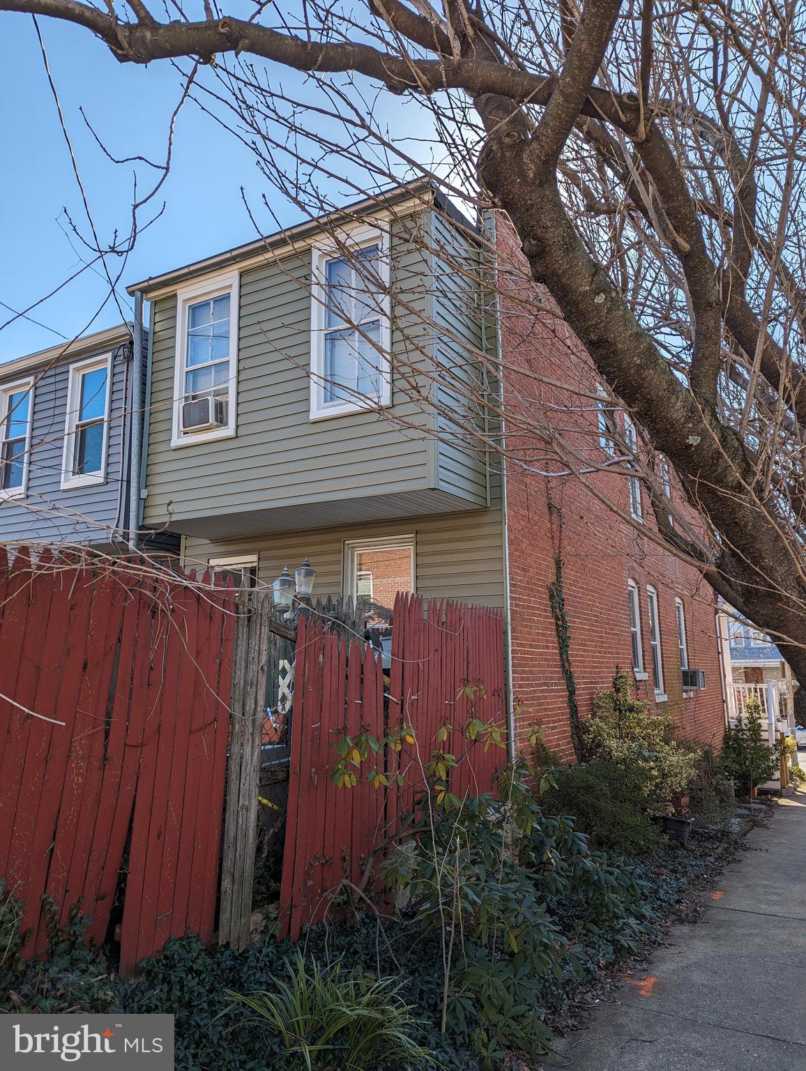 4121 Falls Road Baltimore, MD 21211 - Photo 10 of 11 Gallery Image 10