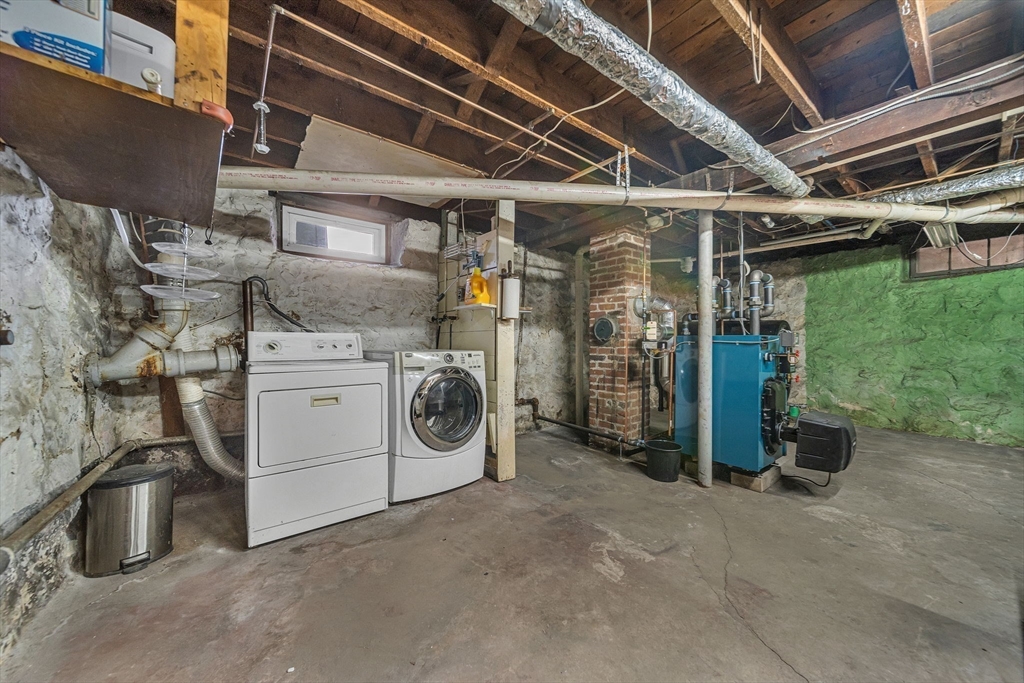 38 Longview Way Peabody, MA 01960 - Photo 30 of 42 a utility room with dryer and washer