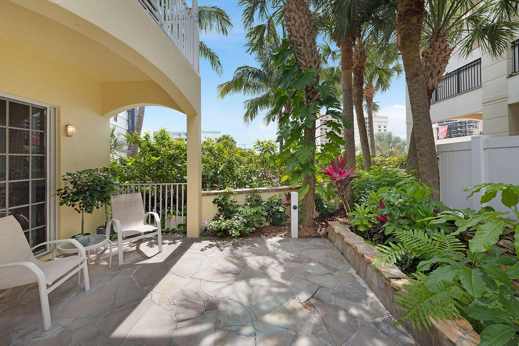 451 Ocean Ridge Way Juno Beach, FL 33408 - Photo 17 of 48 Patio View