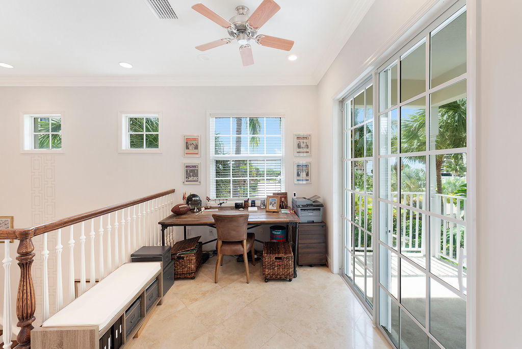 451 Ocean Ridge Way Juno Beach, FL 33408 - Photo 19 of 48 Loft with Ocean View