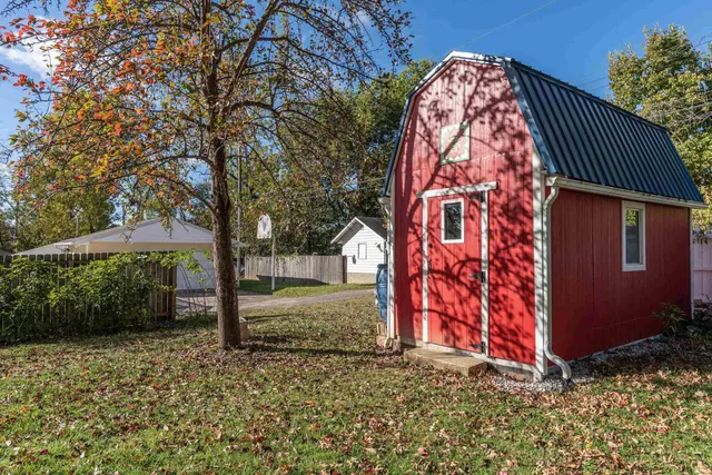 $499,000 | 1112 South Madison Street, Bloomington, IN 47403