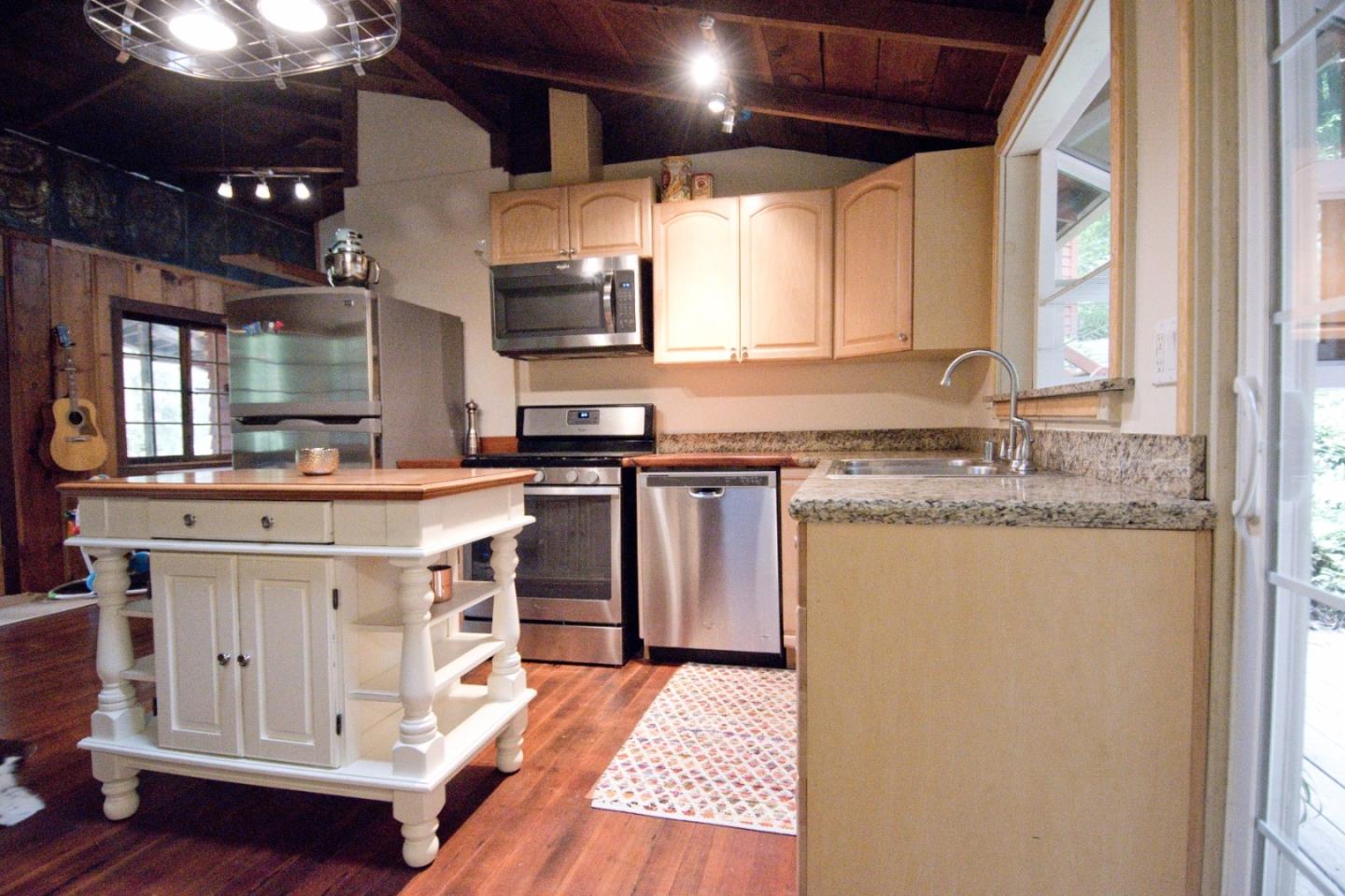 631 Redwood Road Felton, CA 95018 - Photo 5 of 36 Gallery Image 5