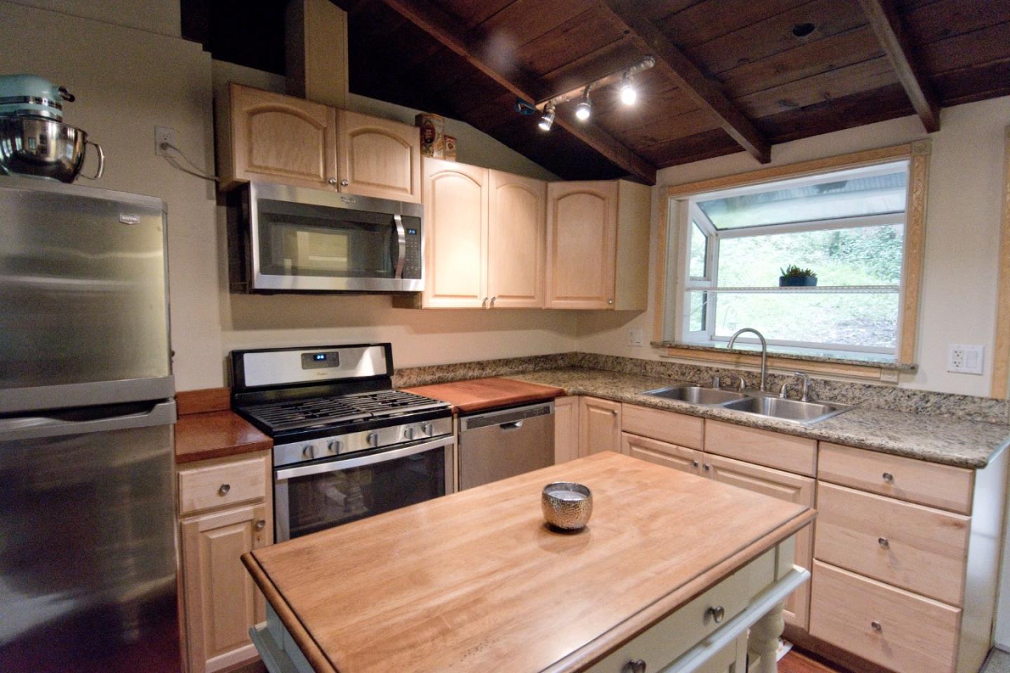 631 Redwood Road Felton, CA 95018 - Photo 6 of 36 Gallery Image 6