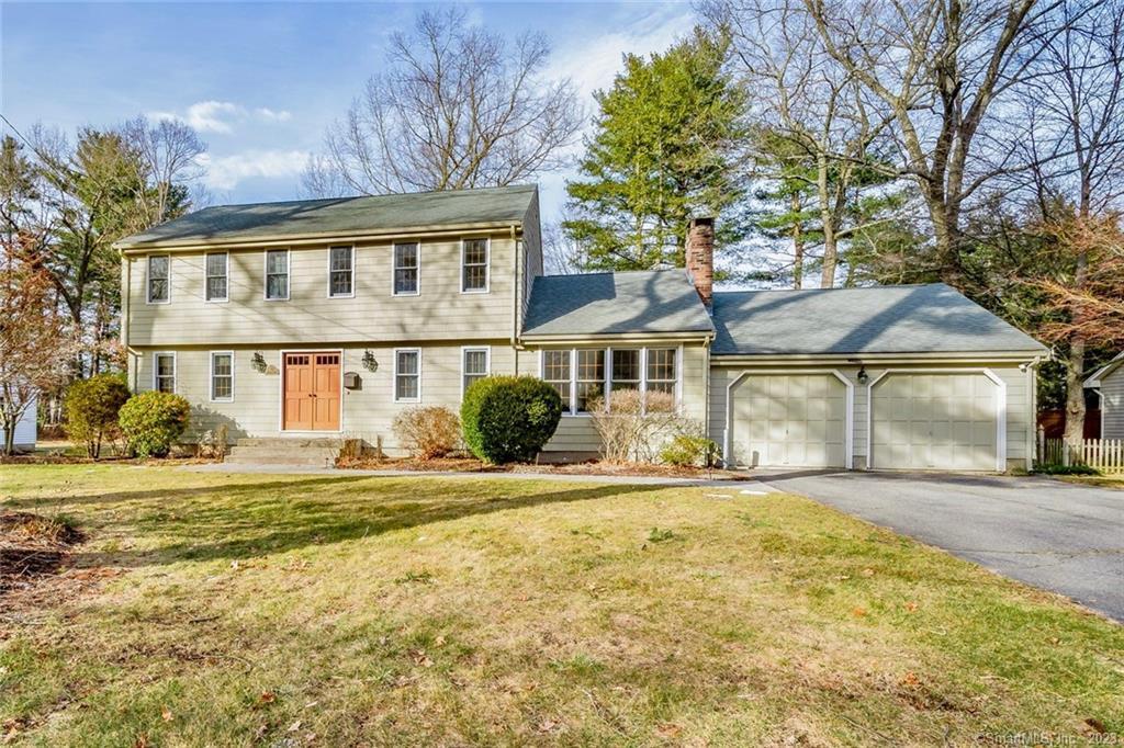 Welcome home to 88 Seminary Rd.