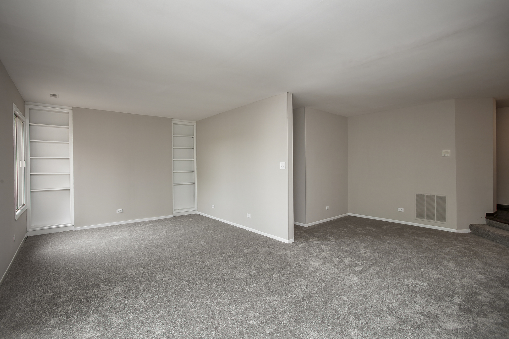1730 Harrow Court, Unit A Wheaton, IL 60189 - Photo 9 of 17