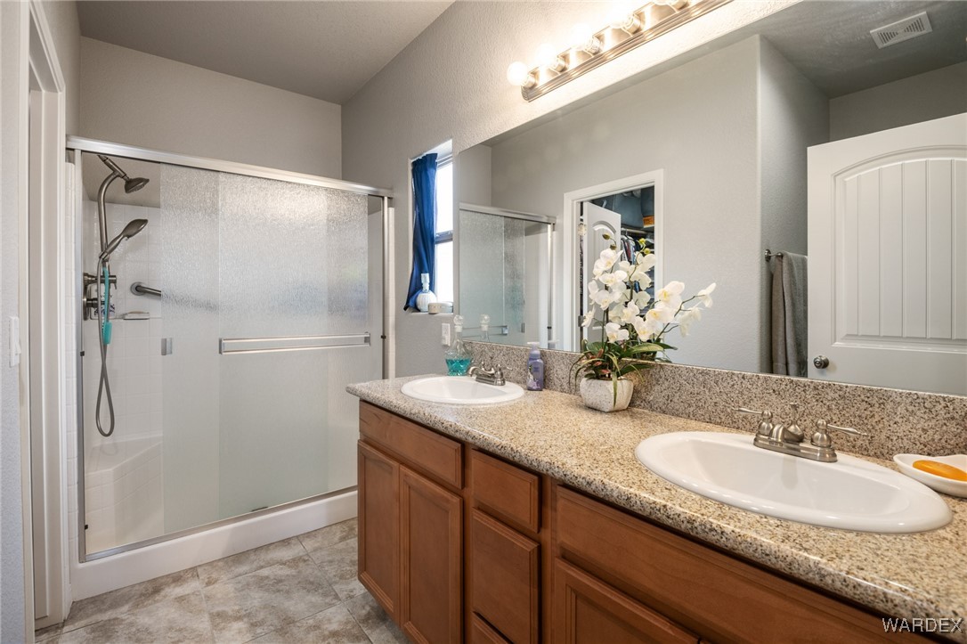 4318 East Cane Ranch Road Kingman, AZ 86401 - Photo 25 of 42 Bathroom