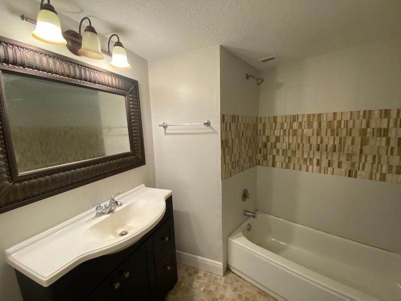 4121 Stirling Road, Unit 105 Dania Beach, FL 33314 - Photo 4 of 6 oaks bath