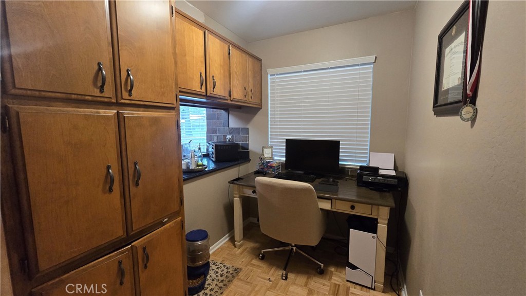 6286 Columbine Road Magalia, CA 95954 - Photo 12 of 33 Bonus room off kitchen