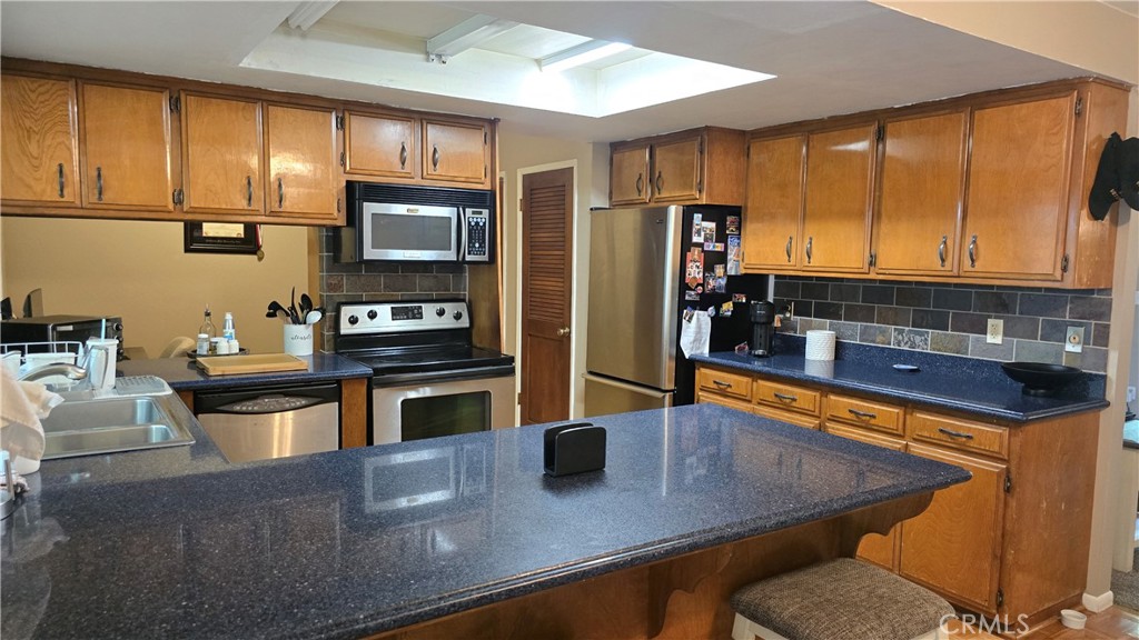 6286 Columbine Road Magalia, CA 95954 - Photo 10 of 33 Extra counter/storage space