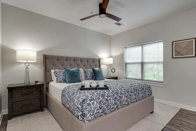 $224,900 | 782 Riverfront Parkway, Unit 415, Chattanooga, TN 37402