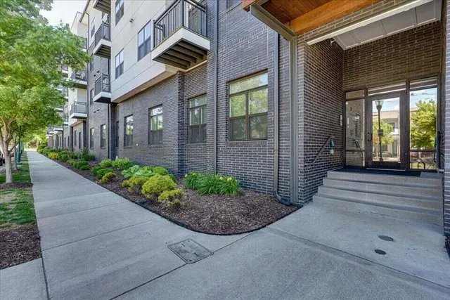 $223,900 | 782 Riverfront Parkway, Unit 415, Chattanooga, TN 37402