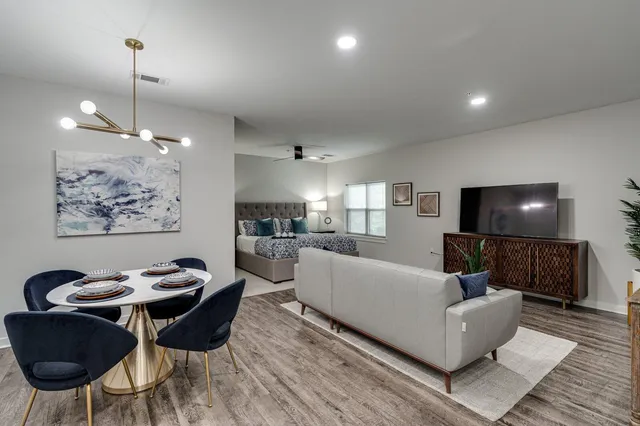 $223,900 | 782 Riverfront Parkway, Unit 415, Chattanooga, TN 37402