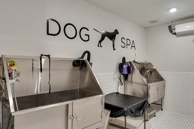 $223,900 | 782 Riverfront Parkway, Unit 415, Chattanooga, TN 37402