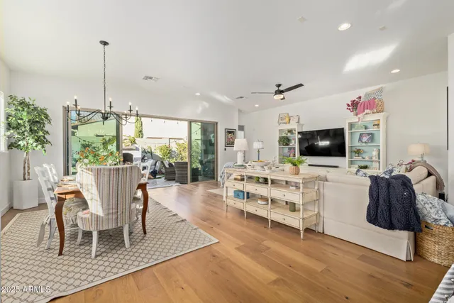 $900,000 | 1936 West Union Park Drive, Phoenix, AZ 85085