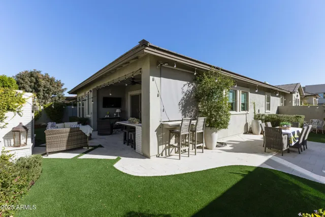 $900,000 | 1936 West Union Park Drive, Phoenix, AZ 85085