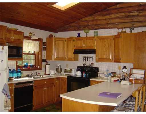 404 Duckpuddle Road Nobleboro, ME 04555 - Photo 4 of 20 Kitchen.