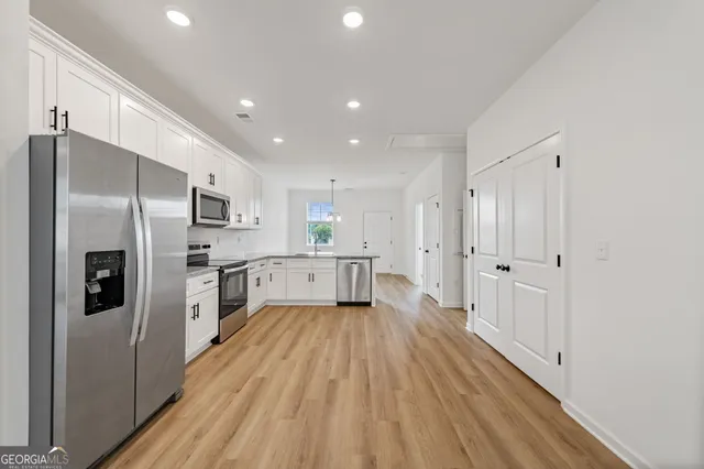 $288,504 | 33 Grove Loop, Unit 33, Blue Ridge, GA 30513