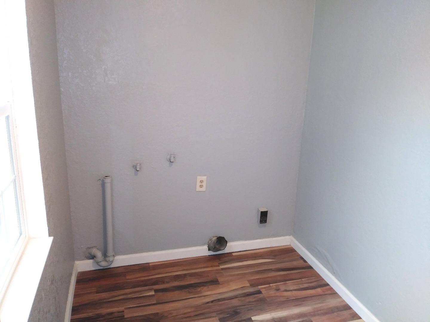 302 Ruberto Street Modesto, CA 95351 - Photo 13 of 26 Gallery Image 13