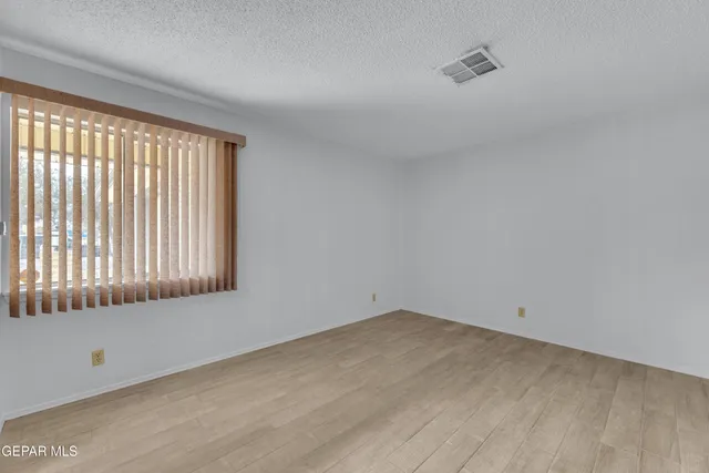 $250,000 | 10125 Castletown Drive, El Paso, TX 79925