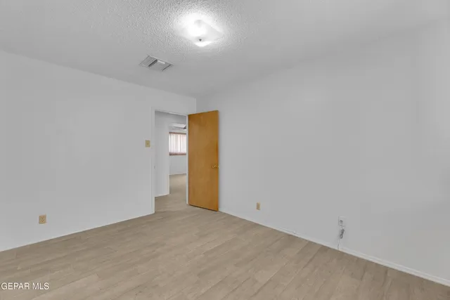 $250,000 | 10125 Castletown Drive, El Paso, TX 79925