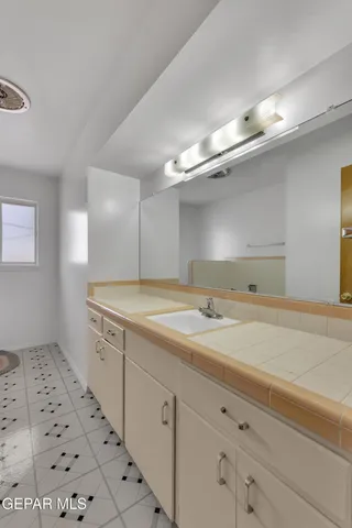 $250,000 | 10125 Castletown Drive, El Paso, TX 79925