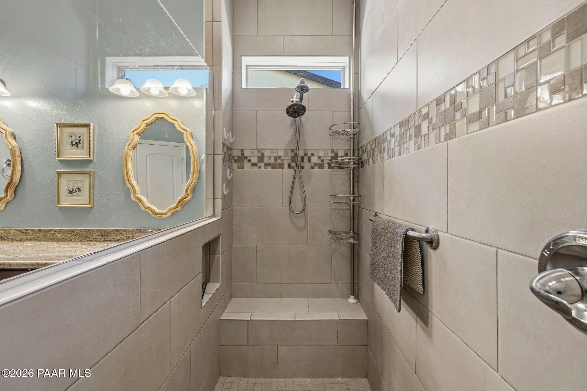 8636 Wandering Creek Road Prescott Valley, AZ 86315 - Photo 21 of 47 Primary Bathroom