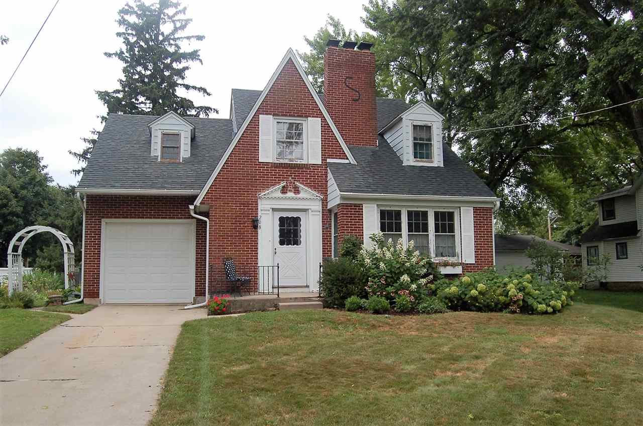 208 East Brayton Road Mount Morris, IL 61054 - Photo 1 of 21 Gallery Image 1