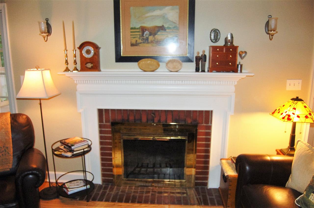 208 East Brayton Road Mount Morris, IL 61054 - Photo 9 of 21 Gallery Image 9