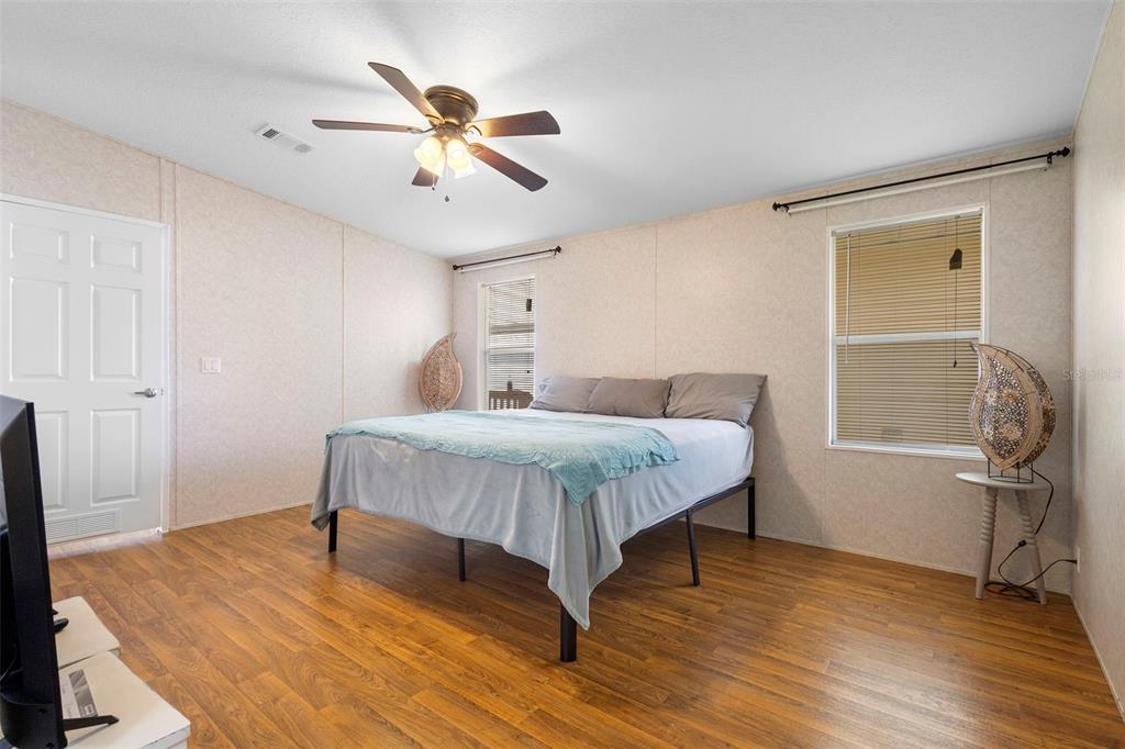 4393 Maple Avenue Edgewater, FL 32141 - Photo 17 of 41