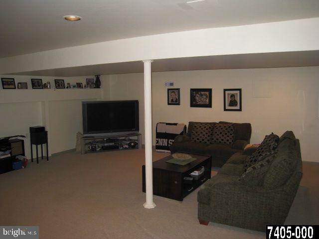 2334 Friesian Road York, PA 17406 - Photo 14 of 22 Gallery Image 14