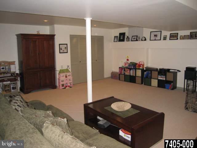 2334 Friesian Road York, PA 17406 - Photo 15 of 22 Gallery Image 15