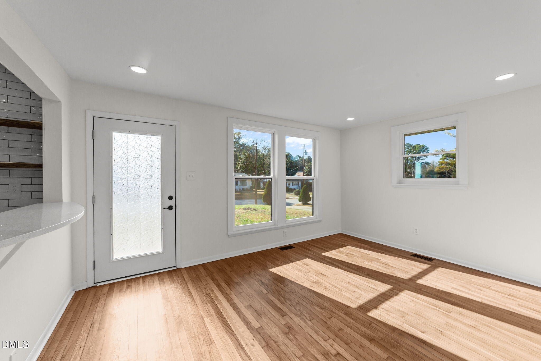 837 Newcombe Road Raleigh, NC 27610 - Photo 7 of 26