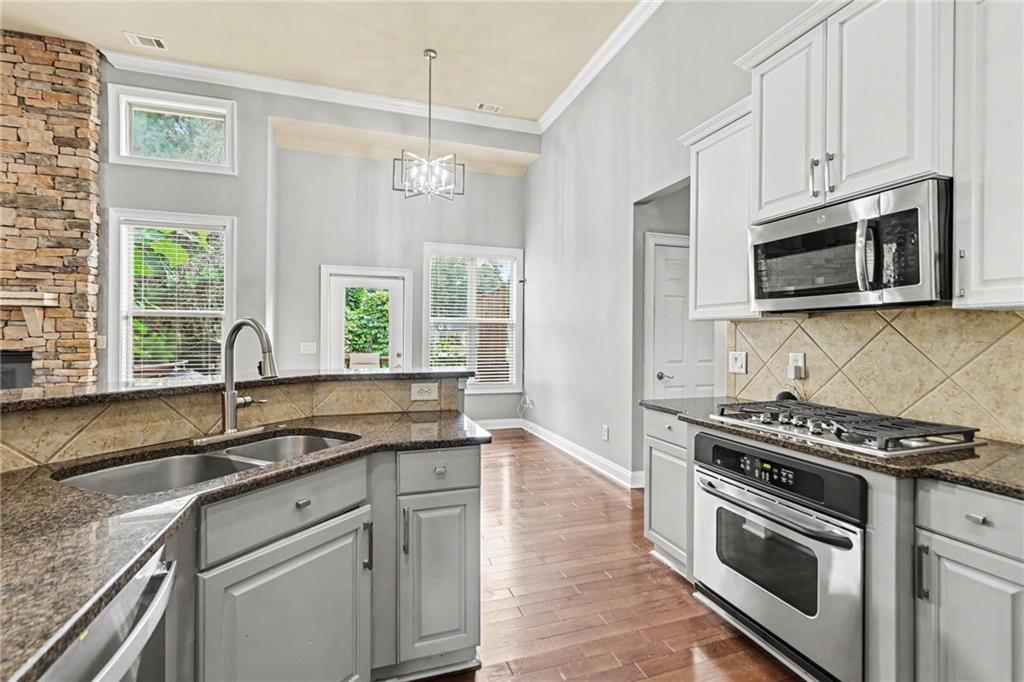 310 Hawk's Ridge Villa Rica, GA 30180 - Photo 11 of 38