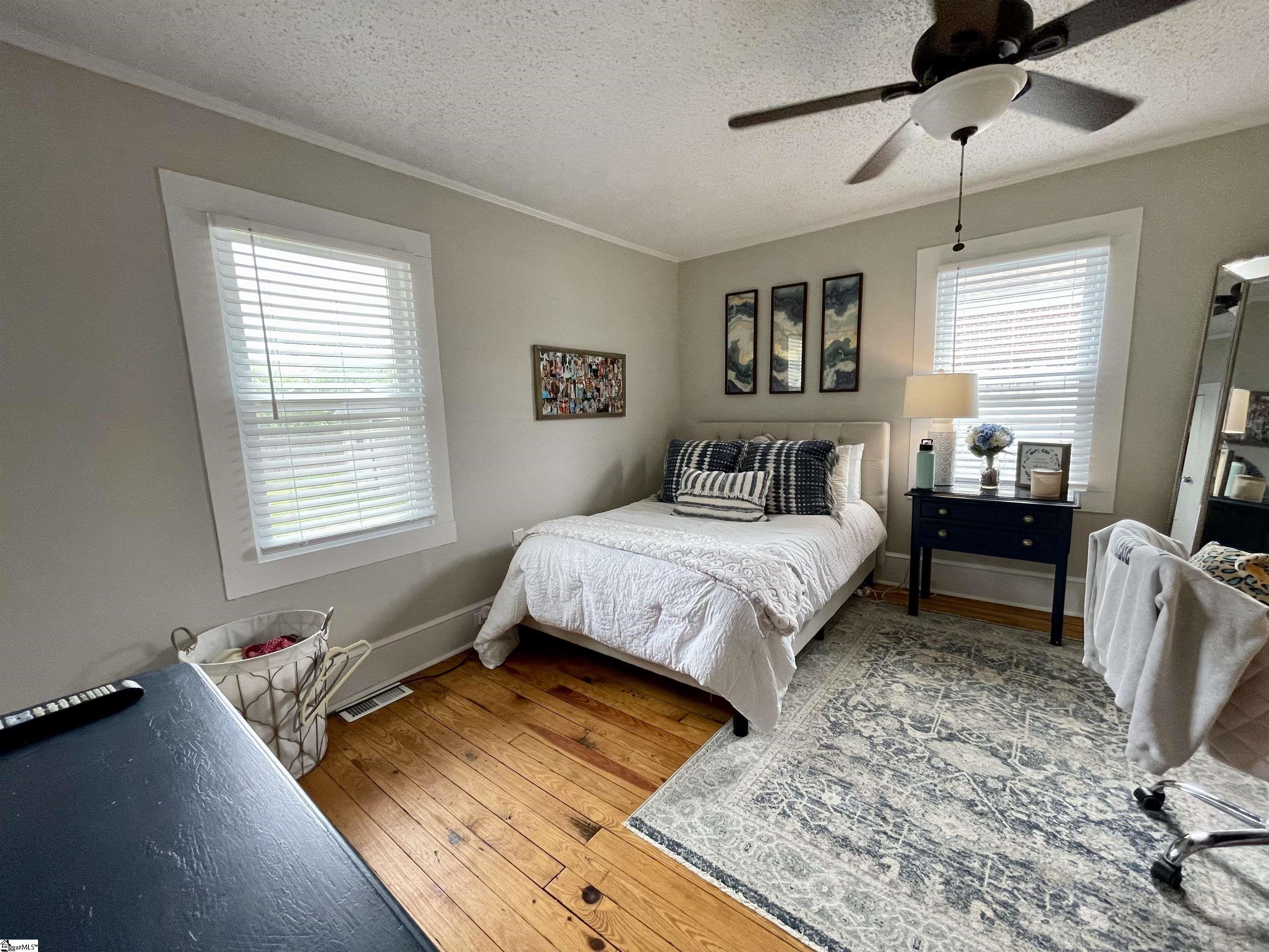 300 Elizabeth Street Clinton, SC 29325 - Photo 11 of 28 Gallery Image 11