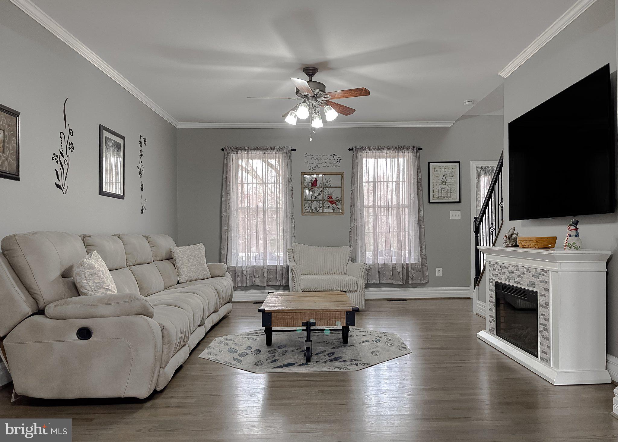 400 Adelina Road Prince Frederick, MD 20678 - Photo 45 of 57 Inviting living space with natural light.