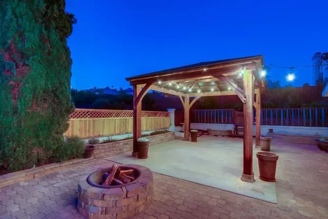 $944,000 | 5359 Triple Crown Drive, Bonsall, CA 92003