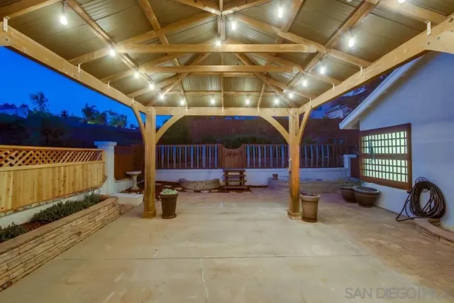 $944,000 | 5359 Triple Crown Drive, Bonsall, CA 92003