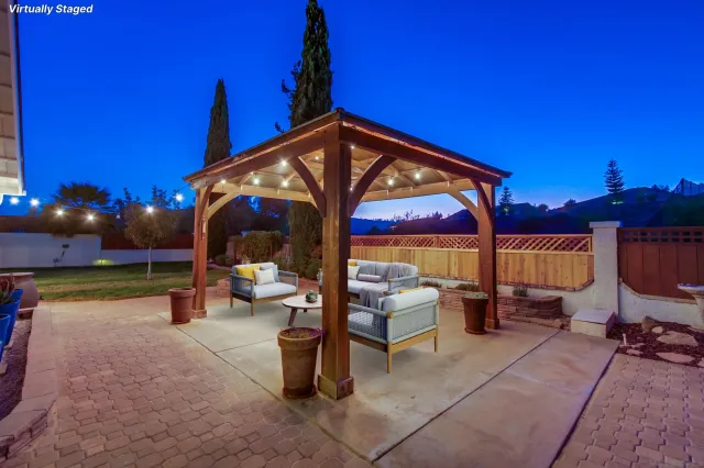 $944,000 | 5359 Triple Crown Drive, Bonsall, CA 92003