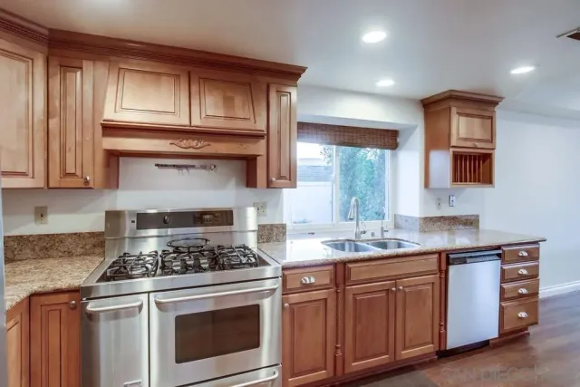 $944,000 | 5359 Triple Crown Drive, Bonsall, CA 92003