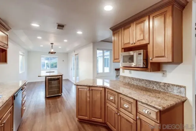$944,000 | 5359 Triple Crown Drive, Bonsall, CA 92003