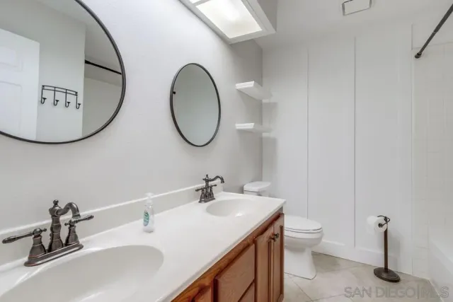 $944,000 | 5359 Triple Crown Drive, Bonsall, CA 92003